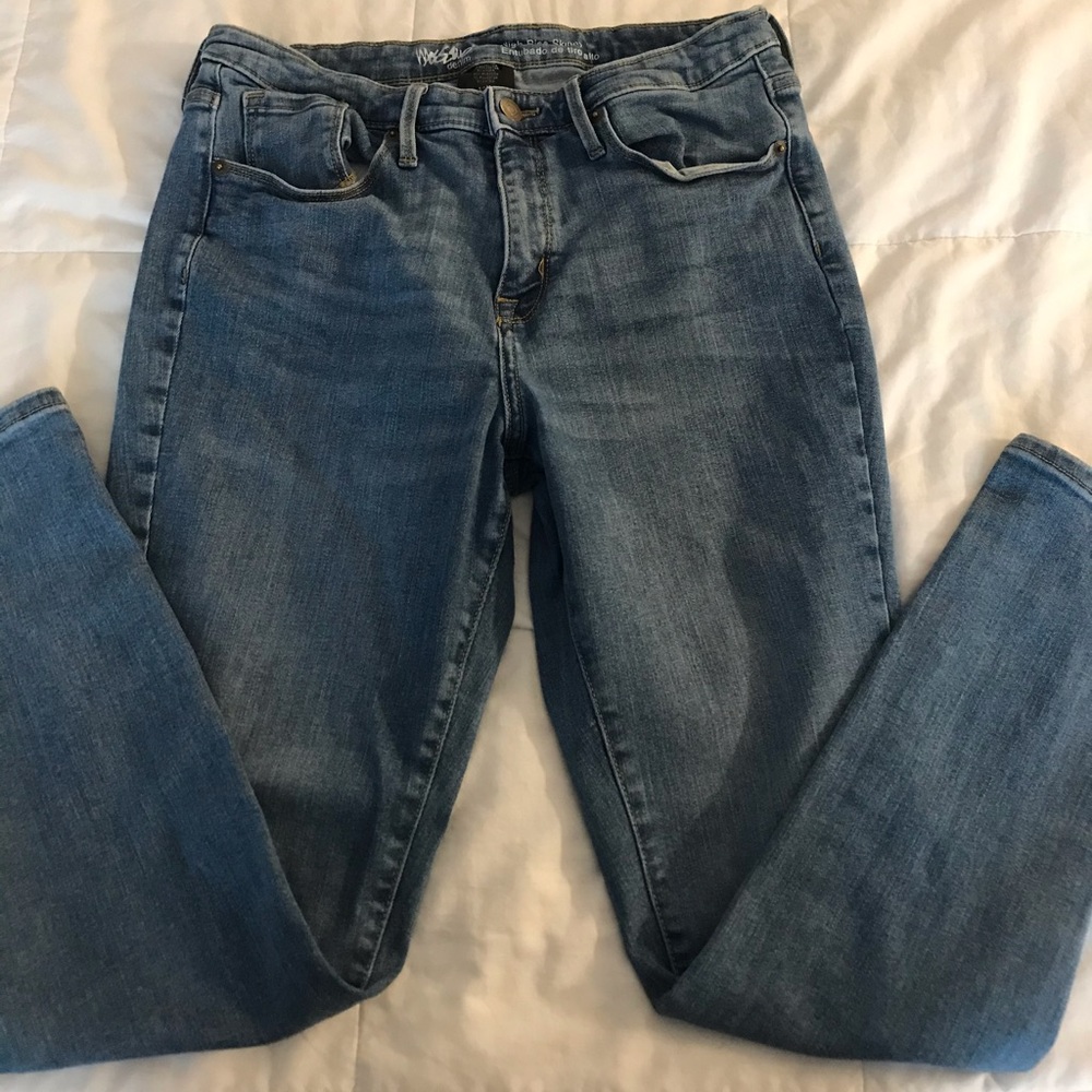 skinny jeans